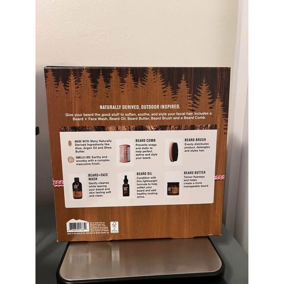 Every Man Jack Sandalwood Beard Grooming Collection - Picture 3 of 6